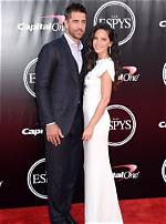 Aaron Rodgers Height, Weight, Age, Girlfriend, Family, Facts, Biography