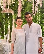 About Hania Amir Biography Age Family Husband