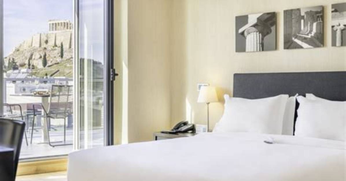 Athens Gate Hotel: a Luxurious Stay in the Heart of Athens