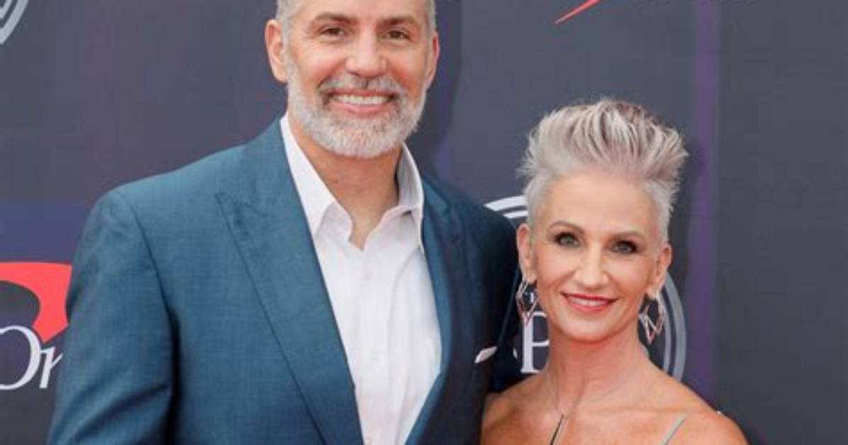 Curt Warner Biography, Age, Height, Wife, Net Worth, Family