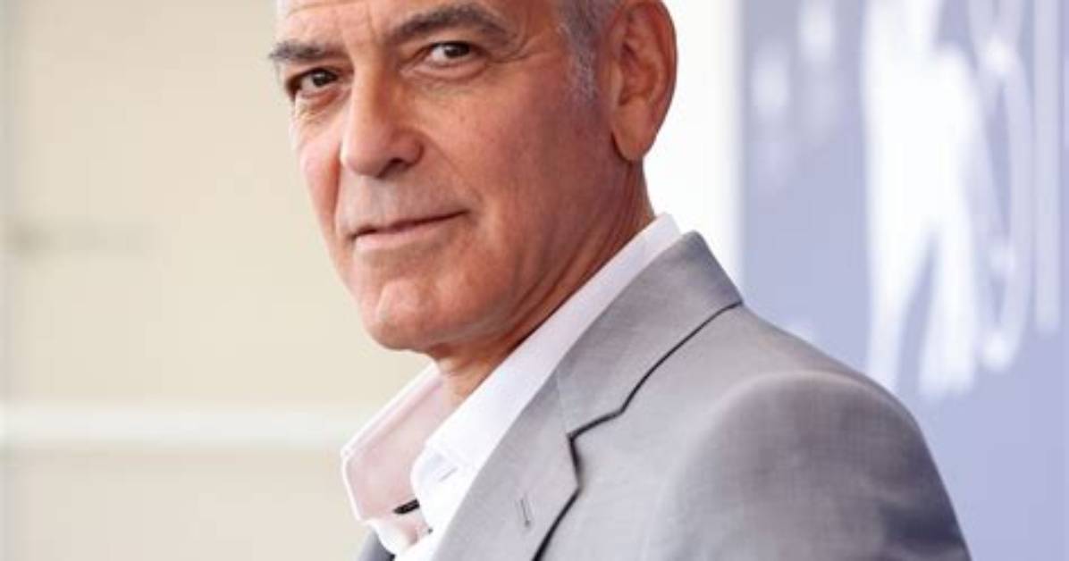Delightful Moments: Pictures of George Clooney's Twins Today