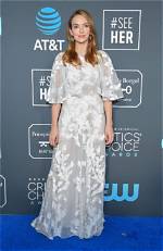 Discovering Jodie Comer Height in Feet: a Closer Look at the Star