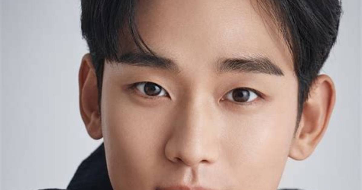 Discovering the Charisma of Kim Soo-Hyun: a Journey Beyond the Screen