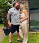 Eddie Halls' Wife Bio, Wiki, Age, Height, Family and Net Worth.