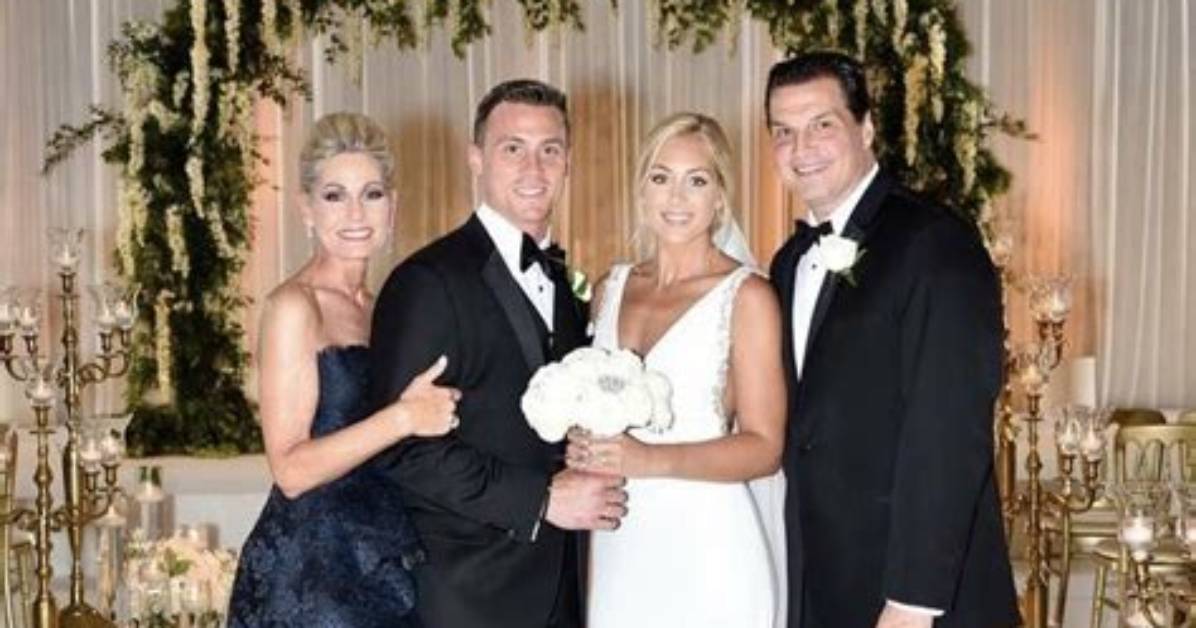 Eddie Olczyk Bio, Age, Family, Wife, Son, Horse Racing Picks and Net Worth