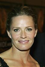 Elisabeth Shue |