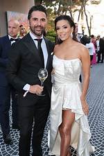 Eva Longoria's Dating History: a Comprehensive Guide