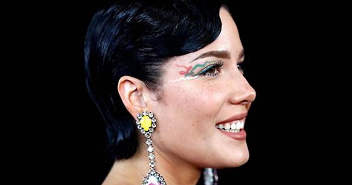 Exploring the Evolution of Halsey's Hair: a Journey Through Styles and Trends