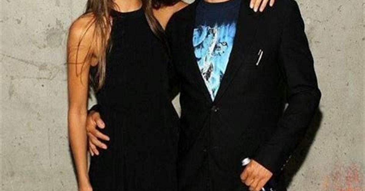 Exploring the Life of Anthony Kiedis with 19-Year-Old Connections