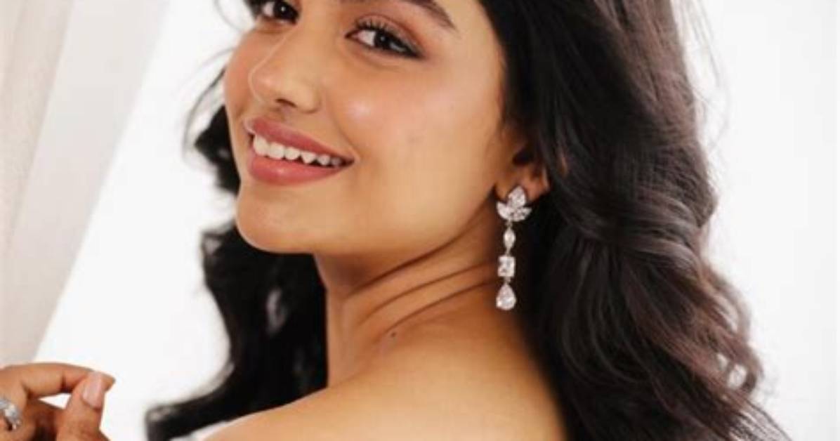 How Much Does Mamitha Baiju Weigh? Get the Facts