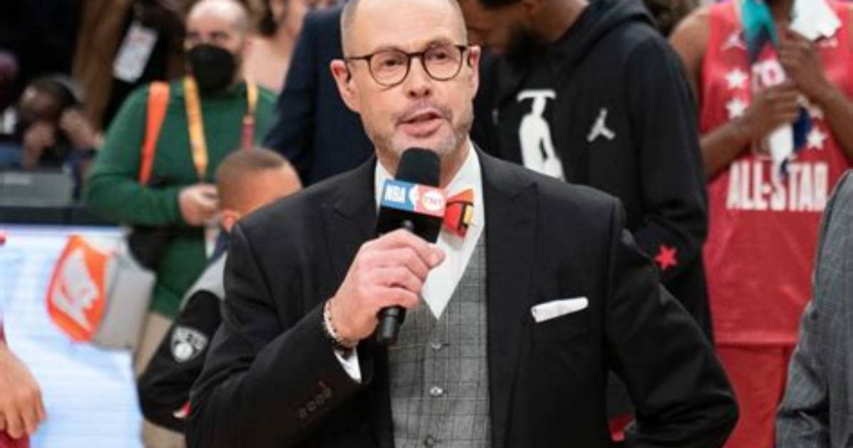 Inside the World of Basketball Announcers at Espn