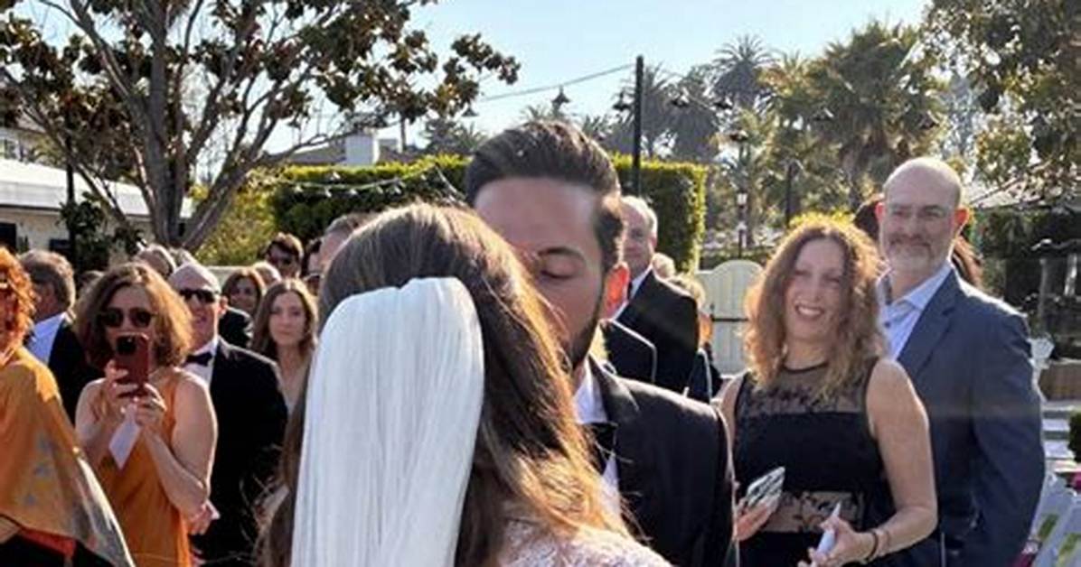 Is Hannah Selleck Married? Exploring the Life of Tom Selleck's Daughter