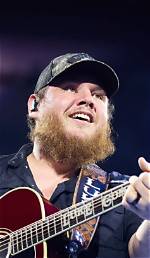 Is Luke Combs a Democrat? Understanding the Political Views of the Country Star