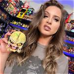 Laura Legends: the Rising Star of the Digital Era