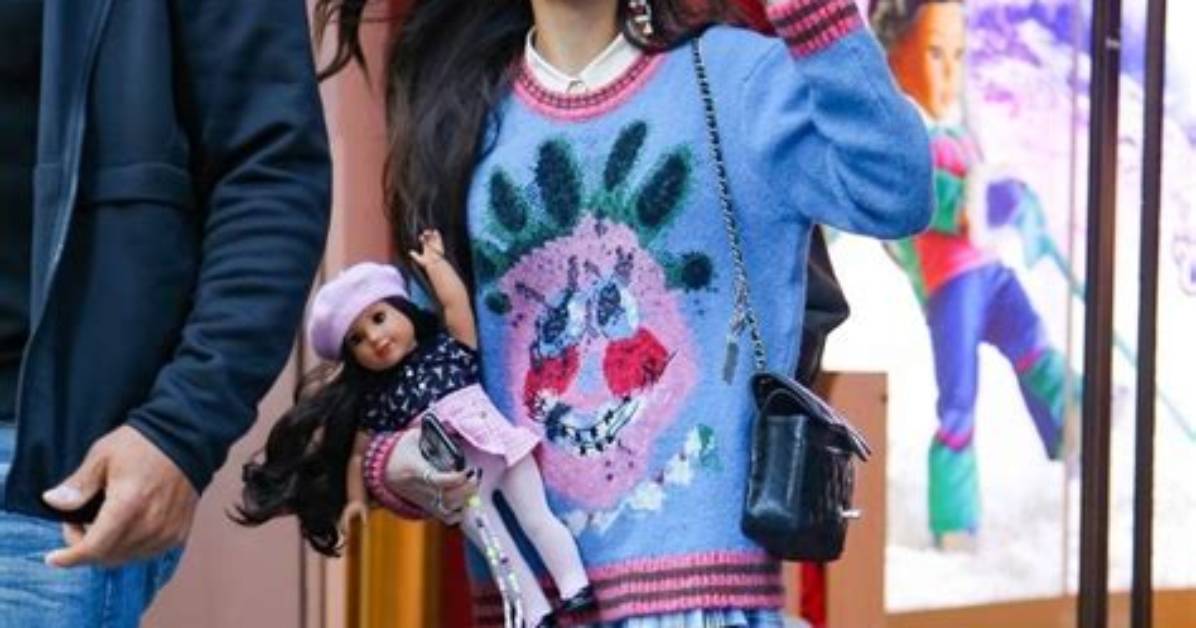 Olivia Rodrigo's Uggs: a Stylish Trendsetter