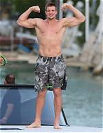 Rob Gronkowski Age Height Weight Body Measurements Why Was He Suspended? ·