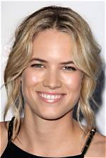 Snogblogy | Cody Horn