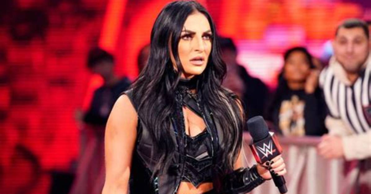 Sonya Deville (Wrestler) - Age, Birthday, Bio, Facts, Family, Net Worth, Height & More