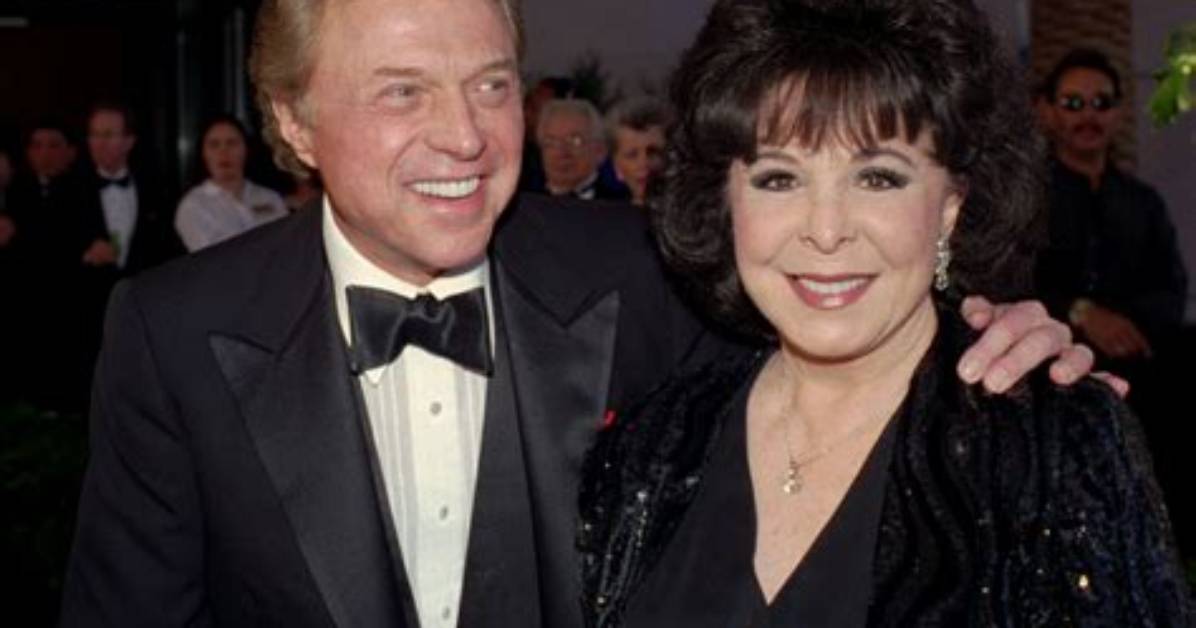 Steve Lawrence ·