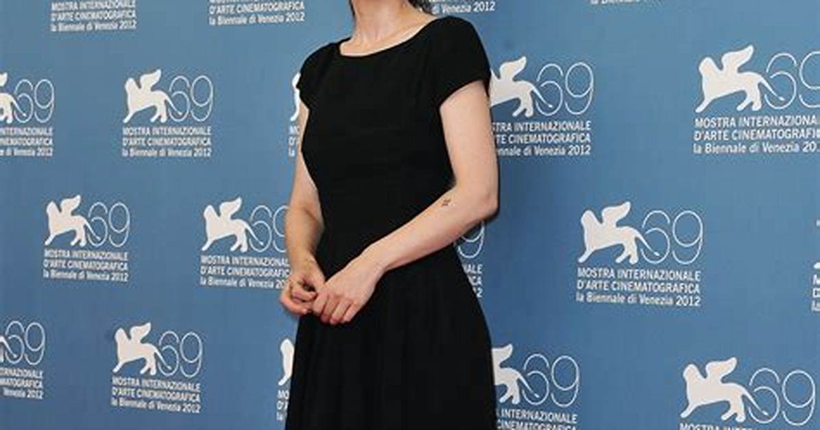 The Complete Guide to Winona Ryder's Children: Everything You Need to Know