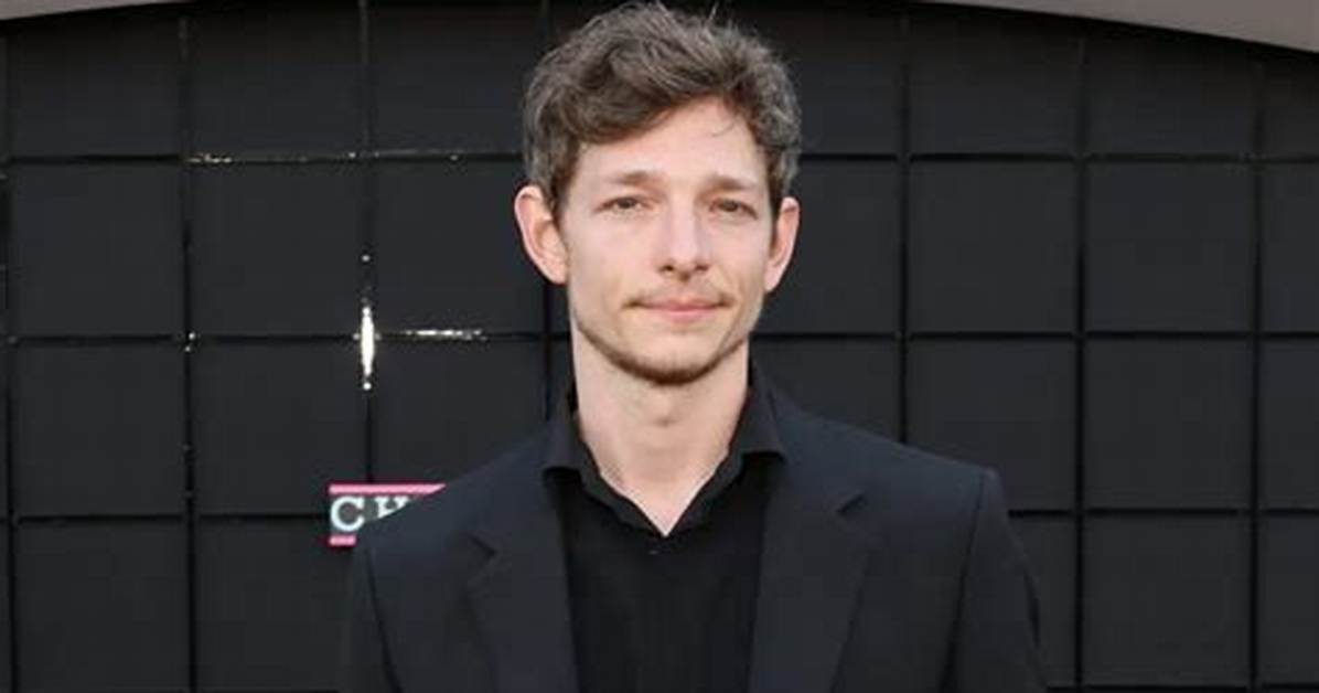 Unveiling Mike Faist's Net Worth: the Rise of a Star