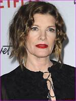 Unveiling Rene Russo's Height: a Comprehensive Guide
