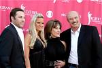 Unveiling the Identity of Jay Mcgraw's Wife: a Journey of Discovery