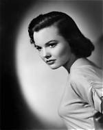 Wanda Hendrix: a Glimpse into the Life of a Hollywood Starlet
