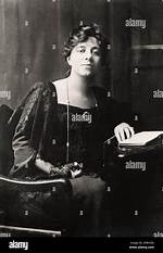 Who Is the Wife of Celebrated Painter Peter Doig?