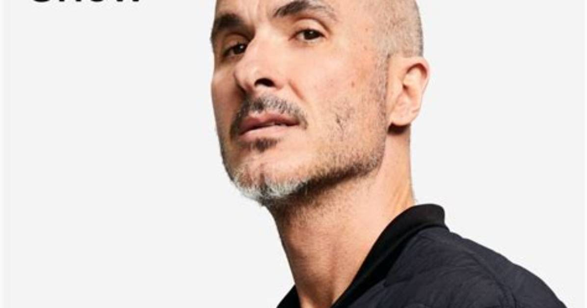 Zane Lowe: the Voice Behind the Music Revolution